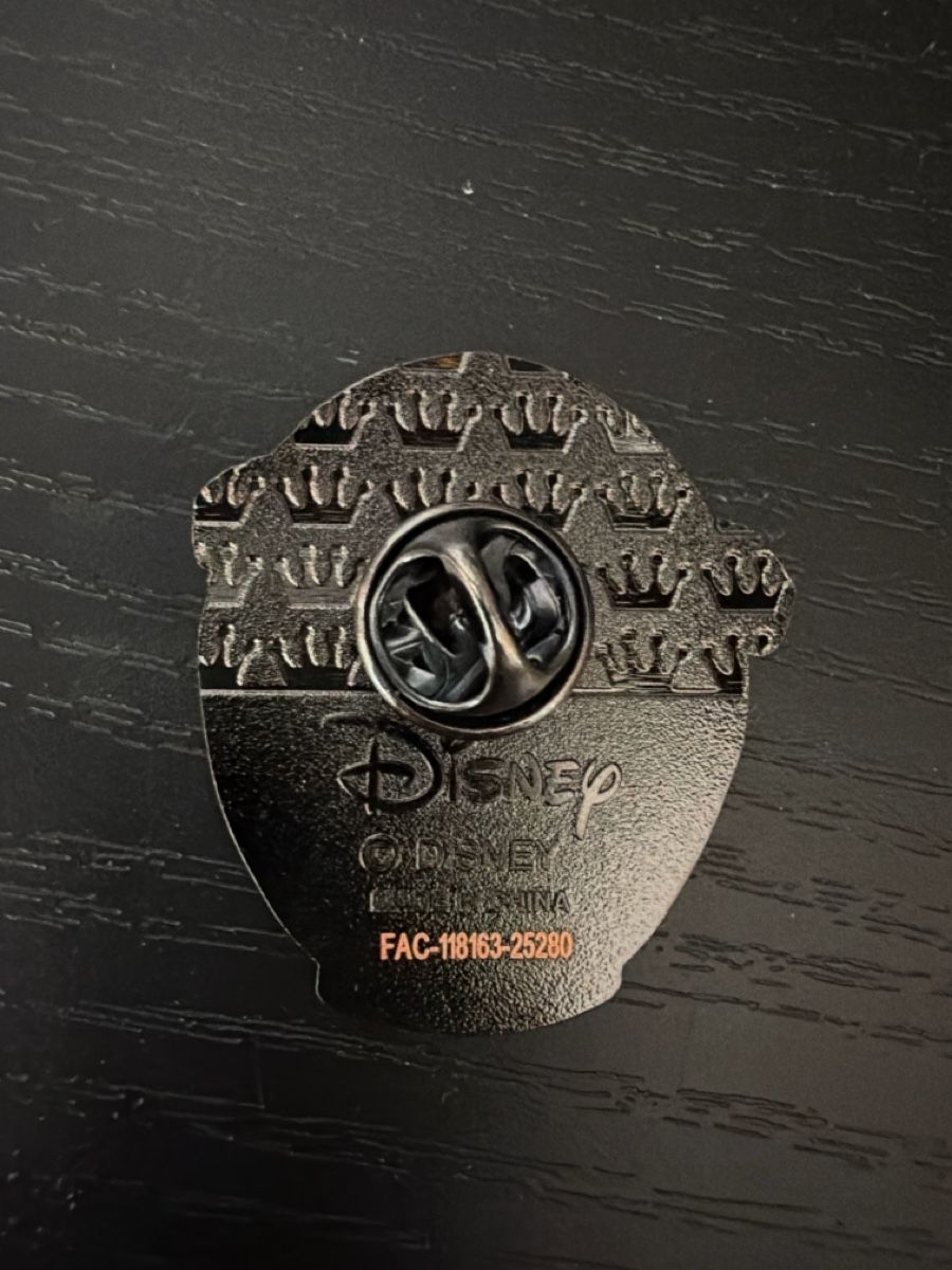 Disney Plaquettes & Badges: Disney Loungefly Lilo & Stitch Pin Experiment 254 – Neuf (Voir description) à wynigen par Birnenmus 1