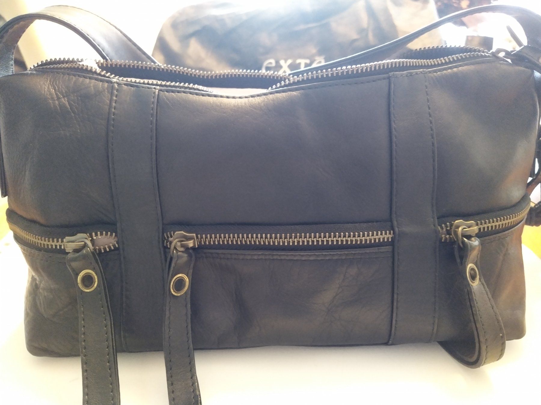 Borse da donna: Borsa in morbida pelle nera Exté – Usato da Figino venduto da Palotta 1