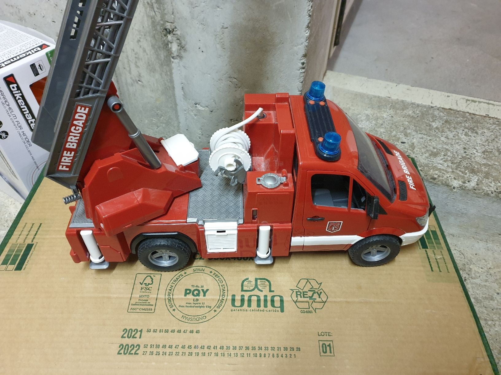 Giocattoli: Feuerwehr Auto – Usato da Ittigen venduto da Ziok187