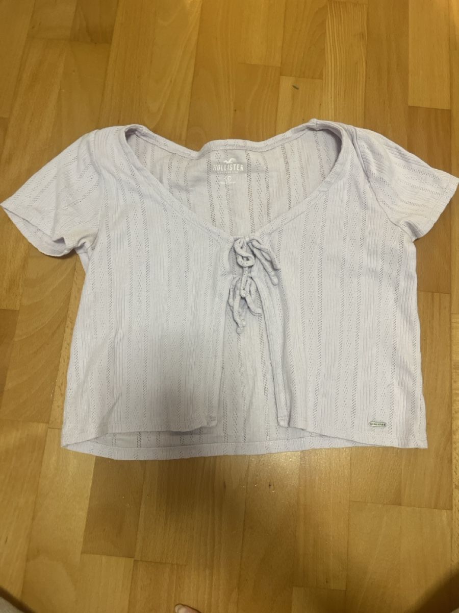 Hollister T-shirt: Hollister Shirt – Usato da Bülach venduto da SharonP01