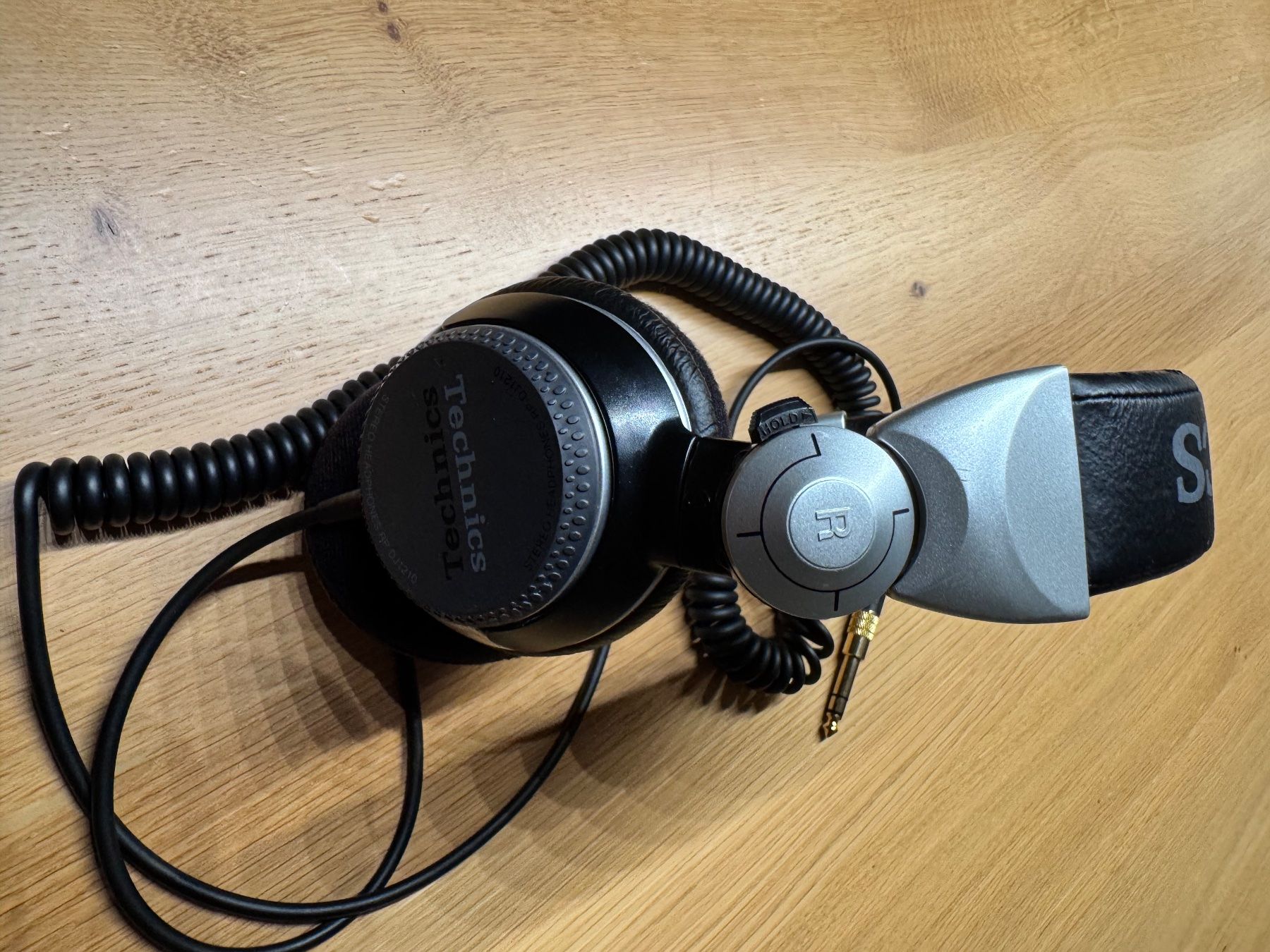 Technics Casques audio: Technics RP-DJ1210 Professioneller Studio Kopfhörer – D'occasion à Kilchberg ZH par IROC84 9