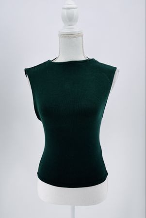 # WOMAN - Top Gr. L - ZARA #