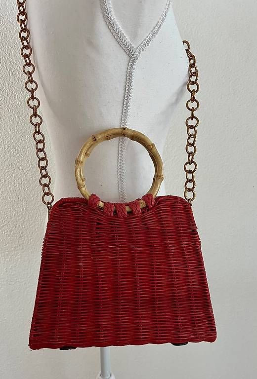 Taschen für Damen: Tasche rot/gold geflochten – Gebraucht aus Volketswil von oli_l2zq 1