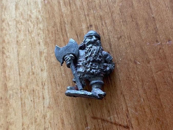 Statuette: Warhammer White Dwarf Grombrindal limited exclusiv Figur – Usato da Therwil venduto da rubininio 1