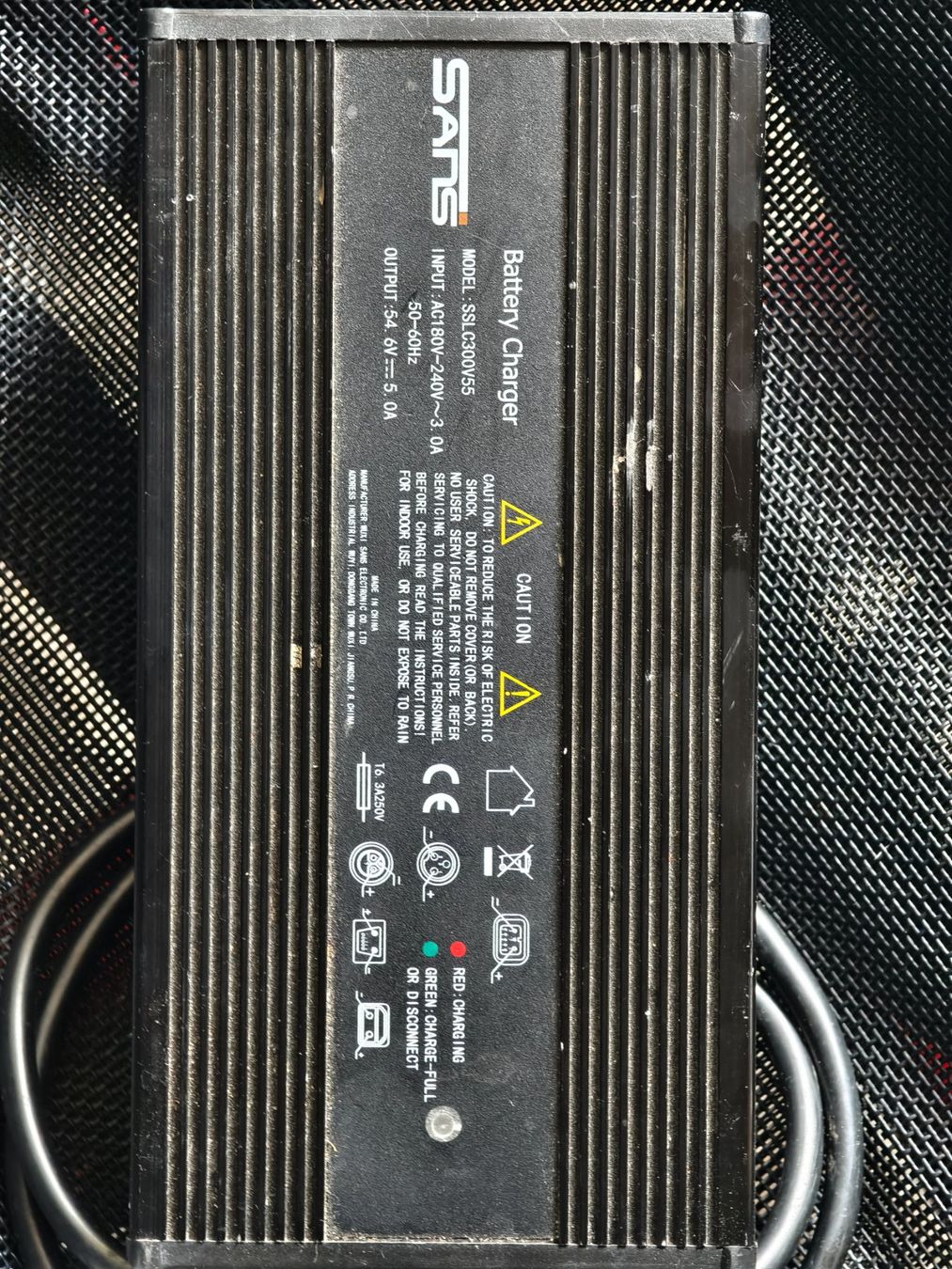 Caricatori & Batterie: Lithium Ion Ladegerät 54.6 V 5 Ampere – Usato da Aesch BL venduto da steve_weil 1