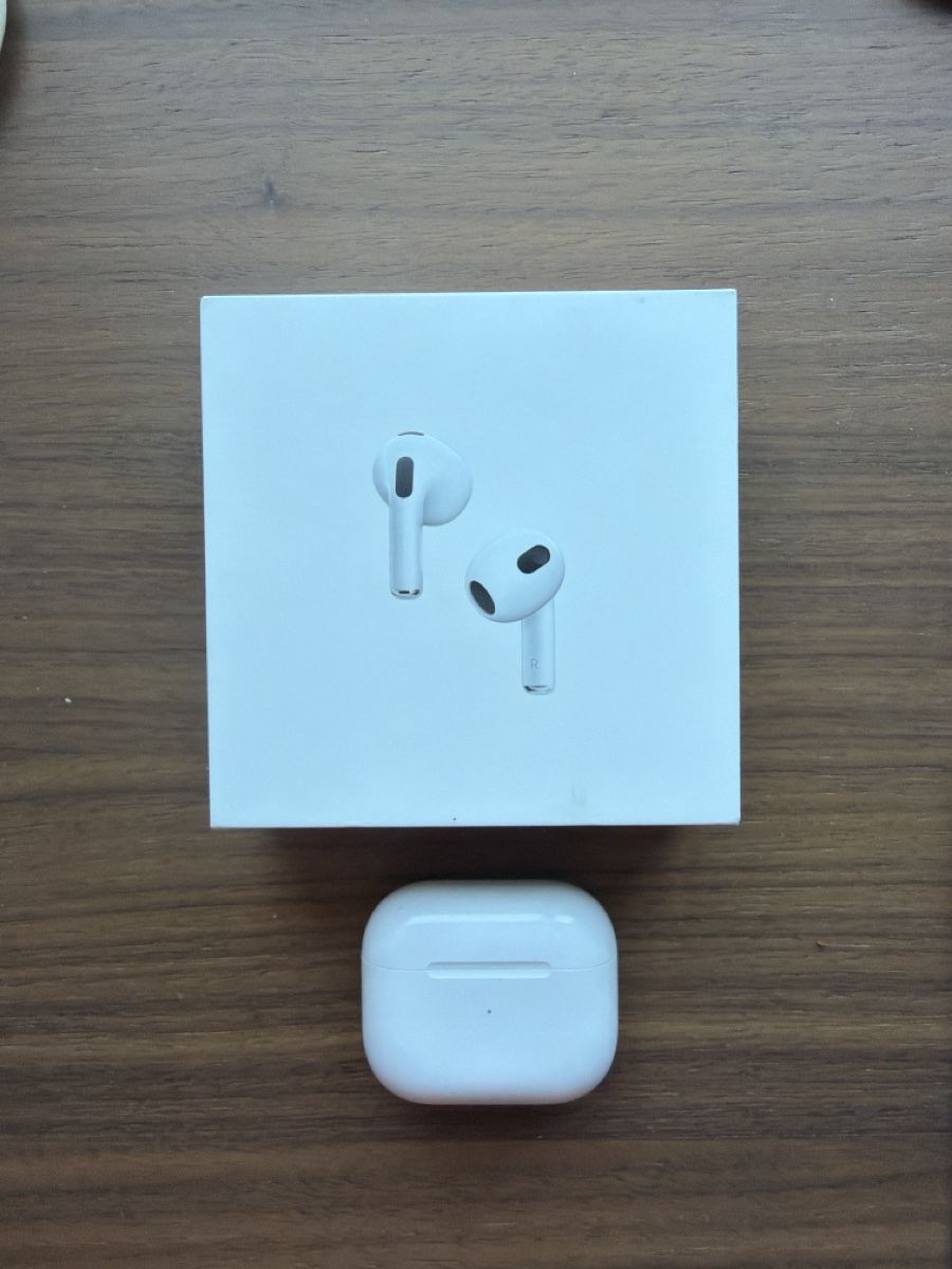Apple Cuffie: Apple AirPods 3. Generation mit Originalverpackung – Usato da Zürich venduto da BerBay1511