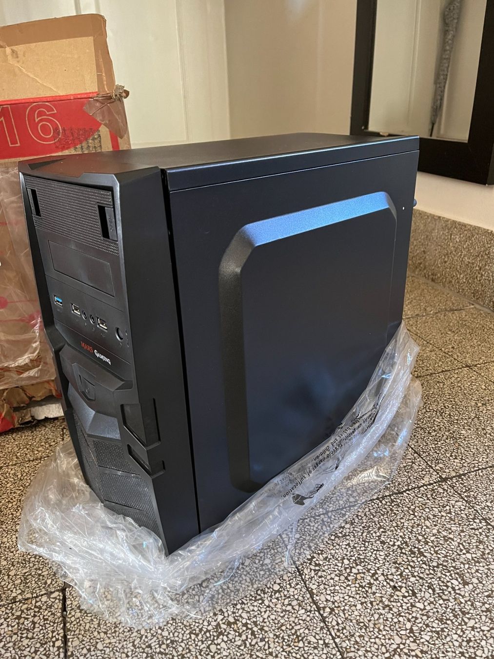 Gehäuse: NEW BOX FOR COMPUTER – Neu und originalverpackt aus Genève von AGBERG 1
