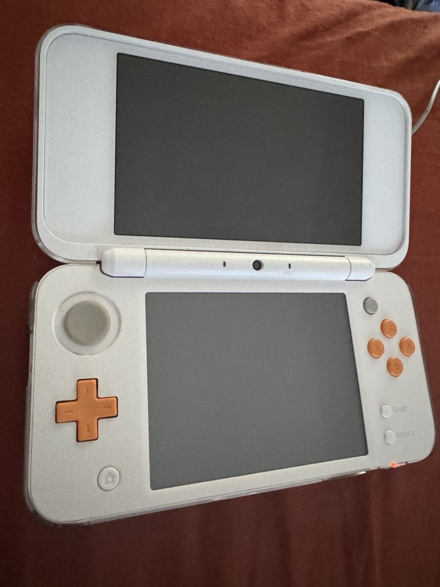 Nintendo Console: Nintendo 2DS XL – Usato da horgen venduto da ses_ft9l 1