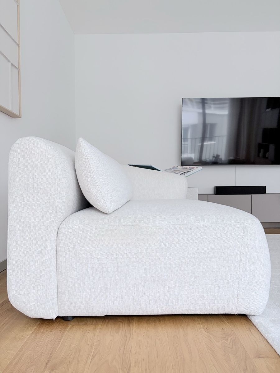 Sofas: Westwing Sofia Eckmodul cremeweiss Gebrauchsspuren – Gebraucht aus Zürich von and_v5kz 5