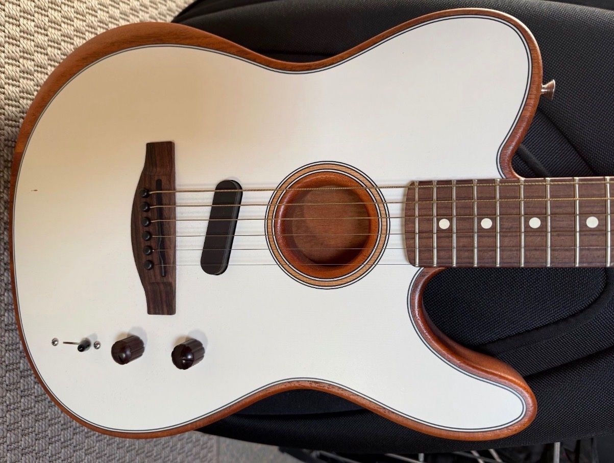Strumenti musicali: Fender Acoustasonic Player Telecaster – Usato da Moosleerau venduto da Peachil 2