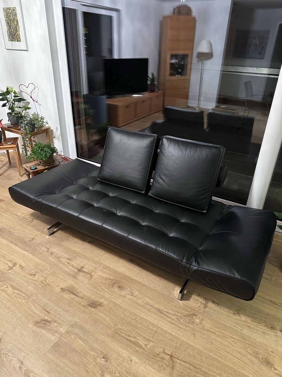 Livique Sofas: Kleines cooles Ledersofa 2er – Gebraucht aus Jonen von Pysch 1