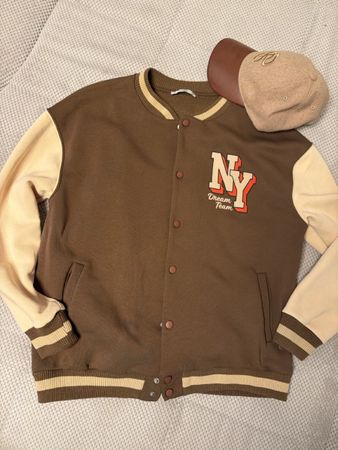 College Jacke New York braun beige mit Cap guter Zustand