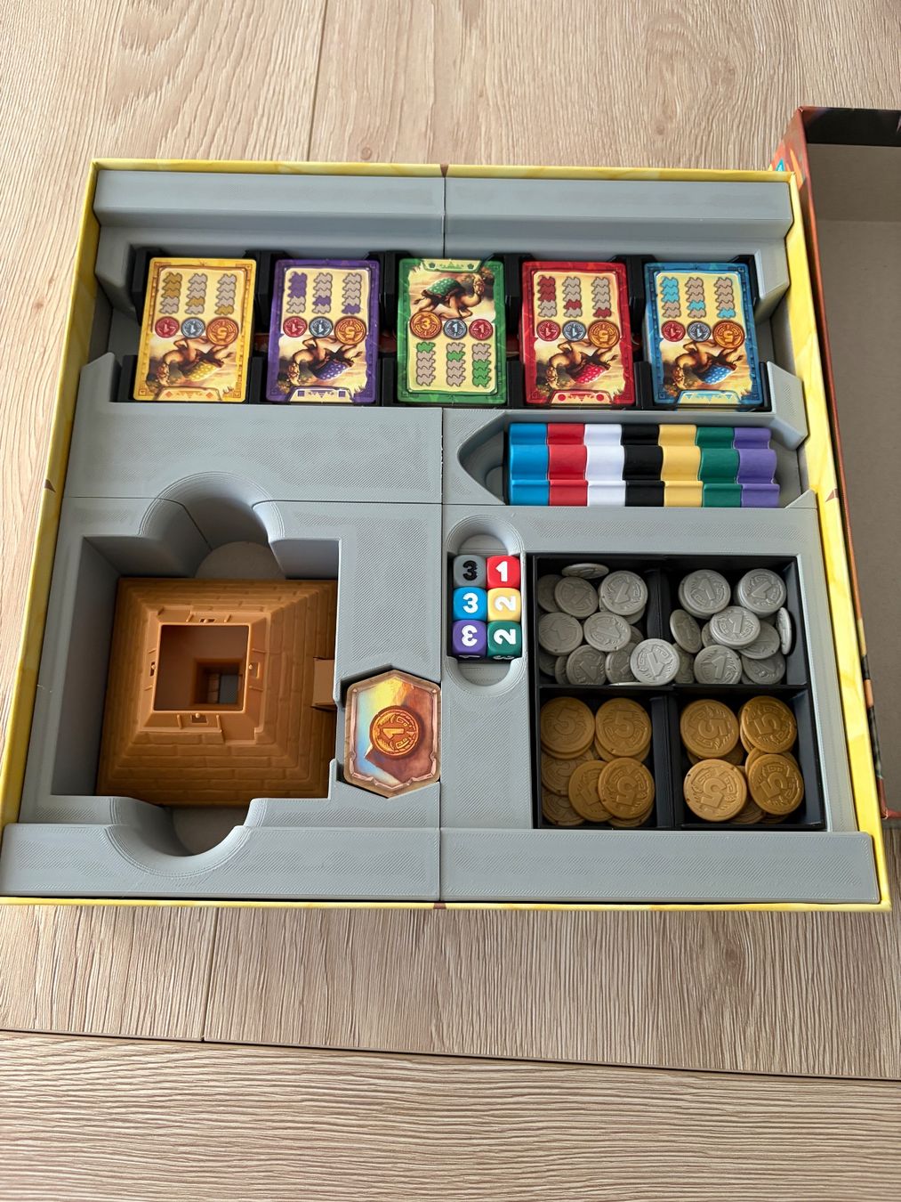 Pegasus Spiele Spiele: Brettspiel Camel Up inkl. 3D Insert – Gebraucht aus Elsau von Adciro 1