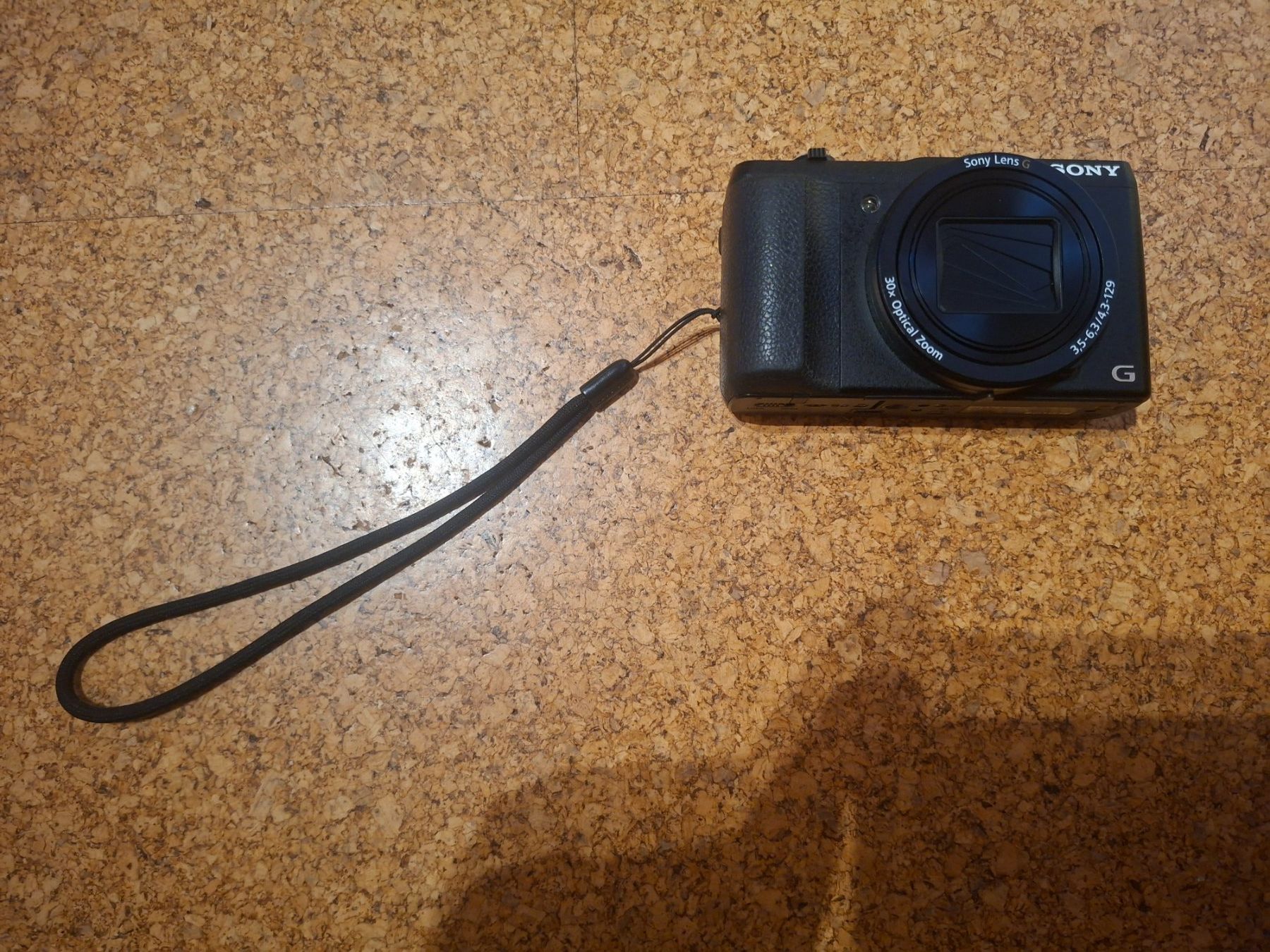 Sony Fotocamera: Sony DSC-HX60V – Usato da Niederwil AG venduto da groeti 2