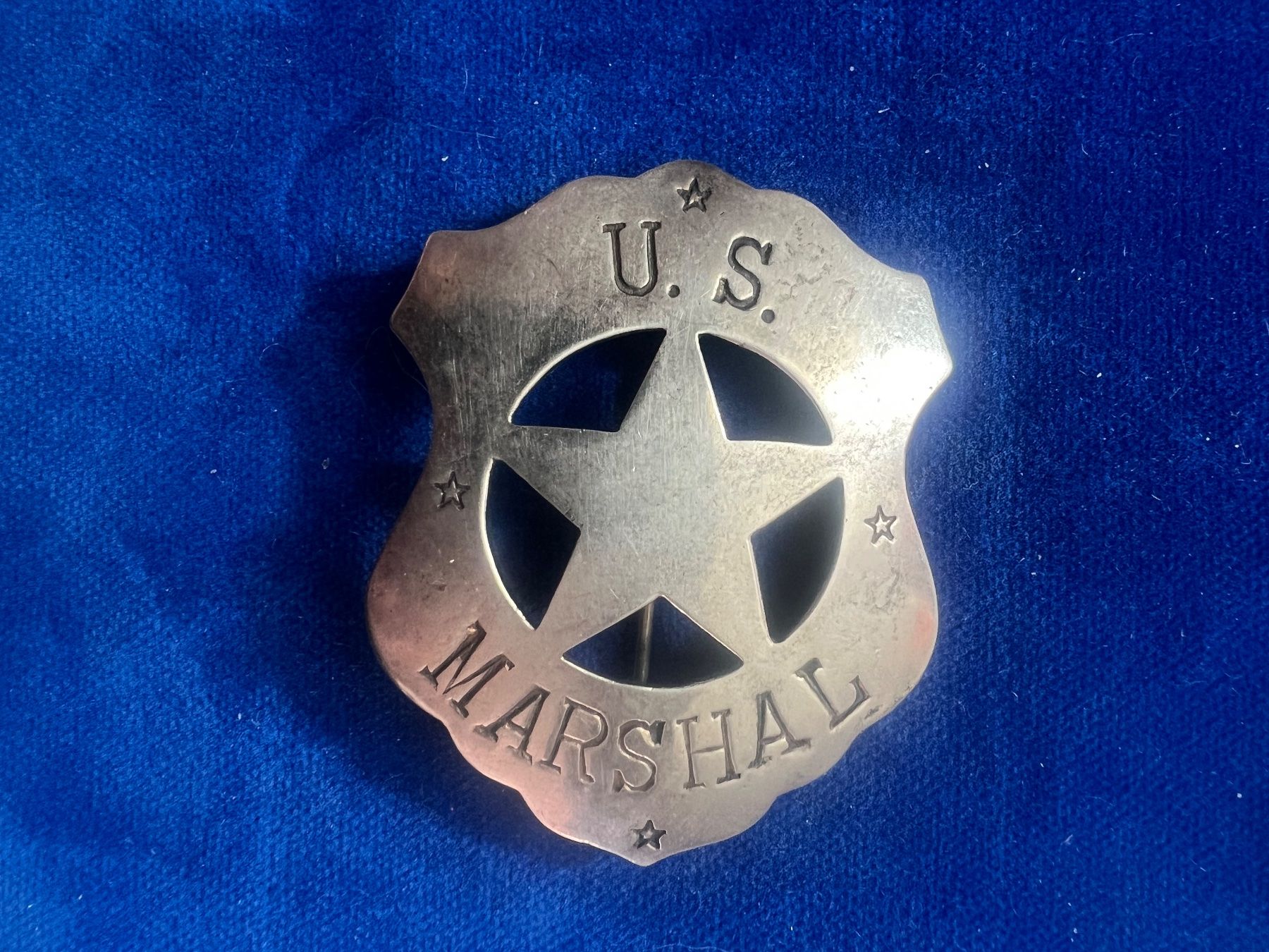 Placchette & Badge: Vintage U.S. Marshal Abzeichen (KoA) – Usato da Hermetschwil-Staffeln venduto da militaria-schweiz