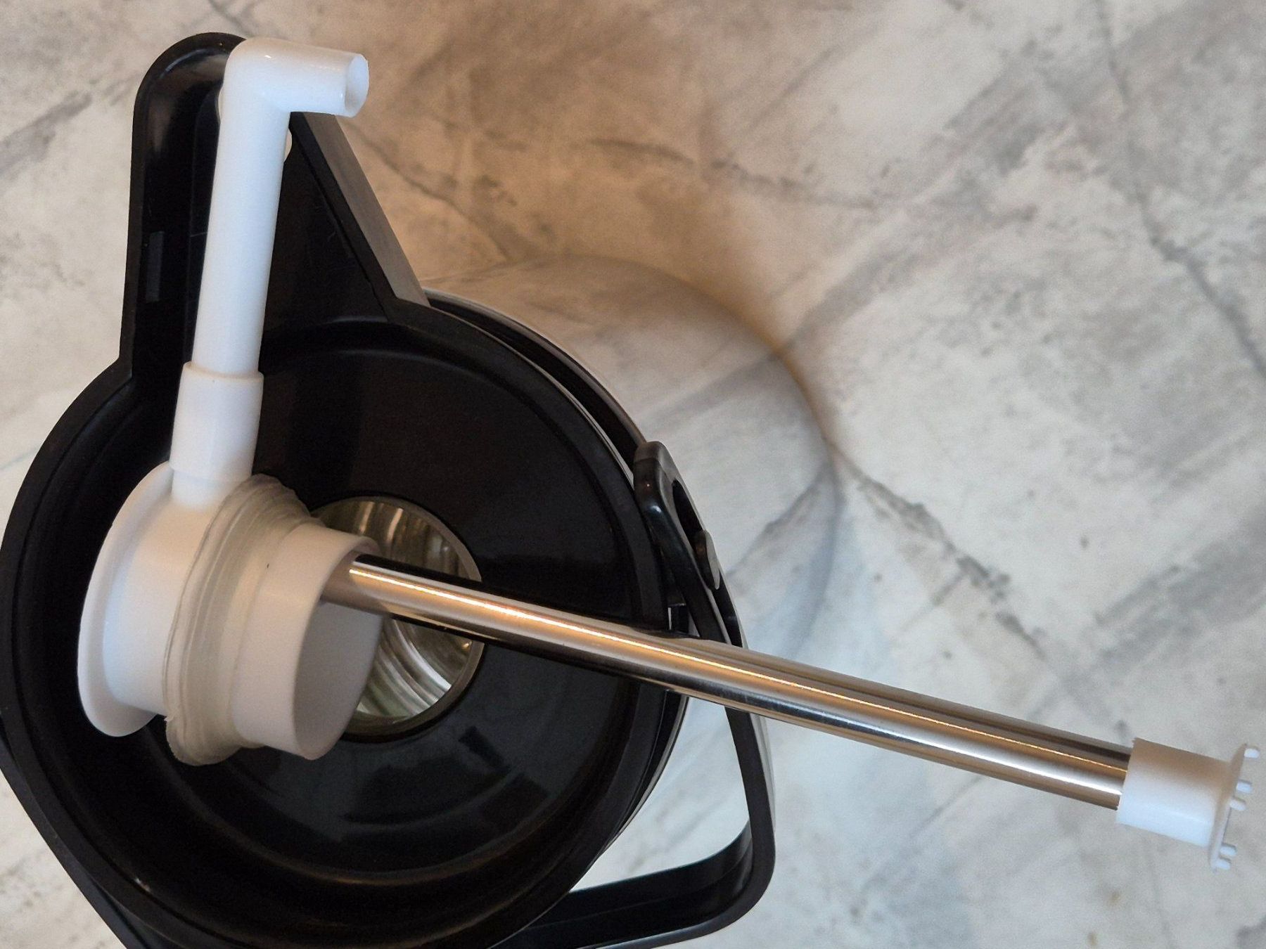 Teiere: Pump-Isolierkanne 1.0 Liter VAC – Nuovo e nell'imballaggio originale da Seewen SZ venduto da SuperpumaDisplayTeam 4