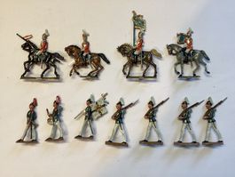 11 Spielzeug Zinnsoldaten Vintage