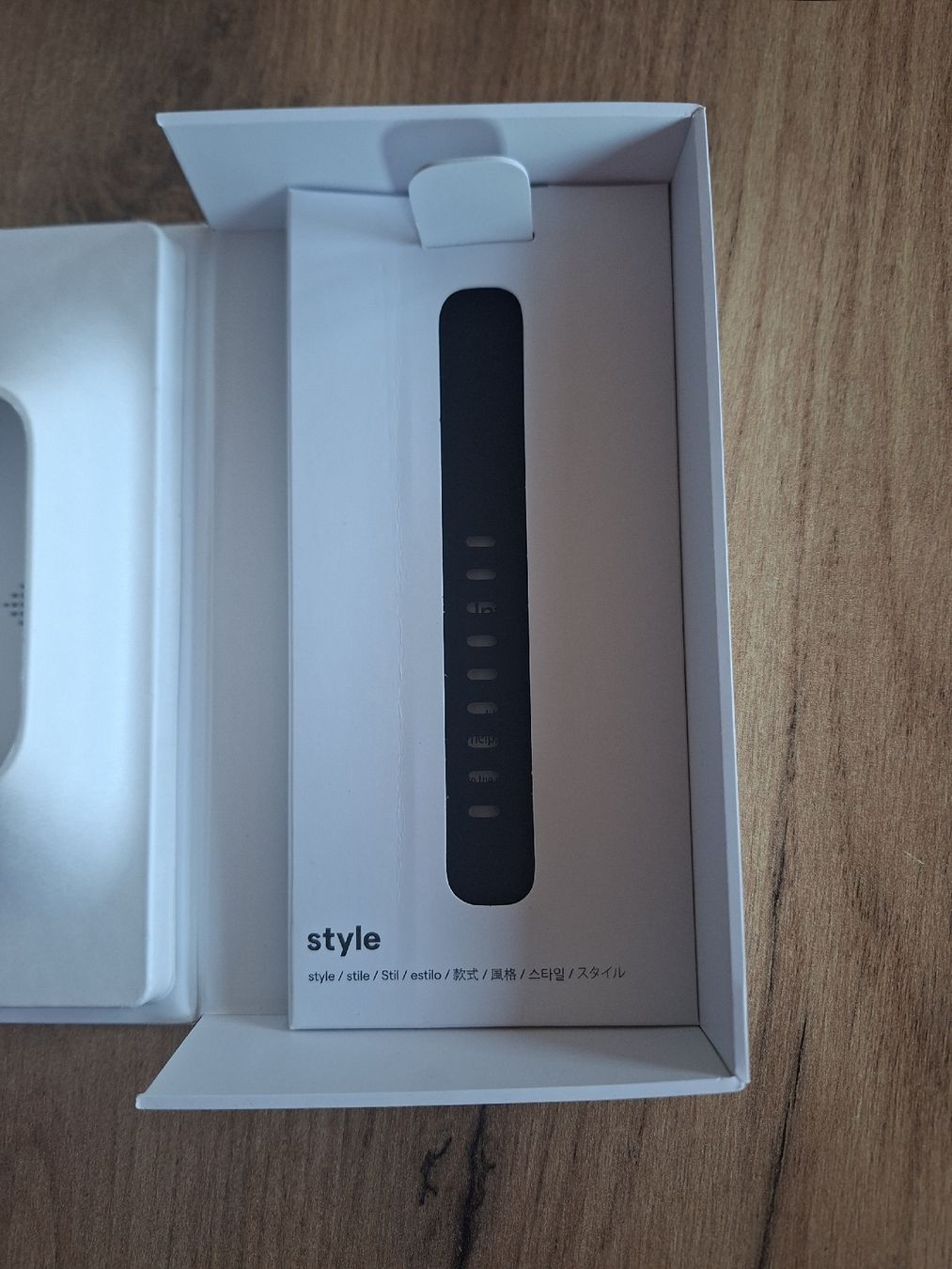 Fitbit Smartwatch: Montre connectée Fitbit Versa 3 – Gebraucht aus Yvonand von Joaquim99 3