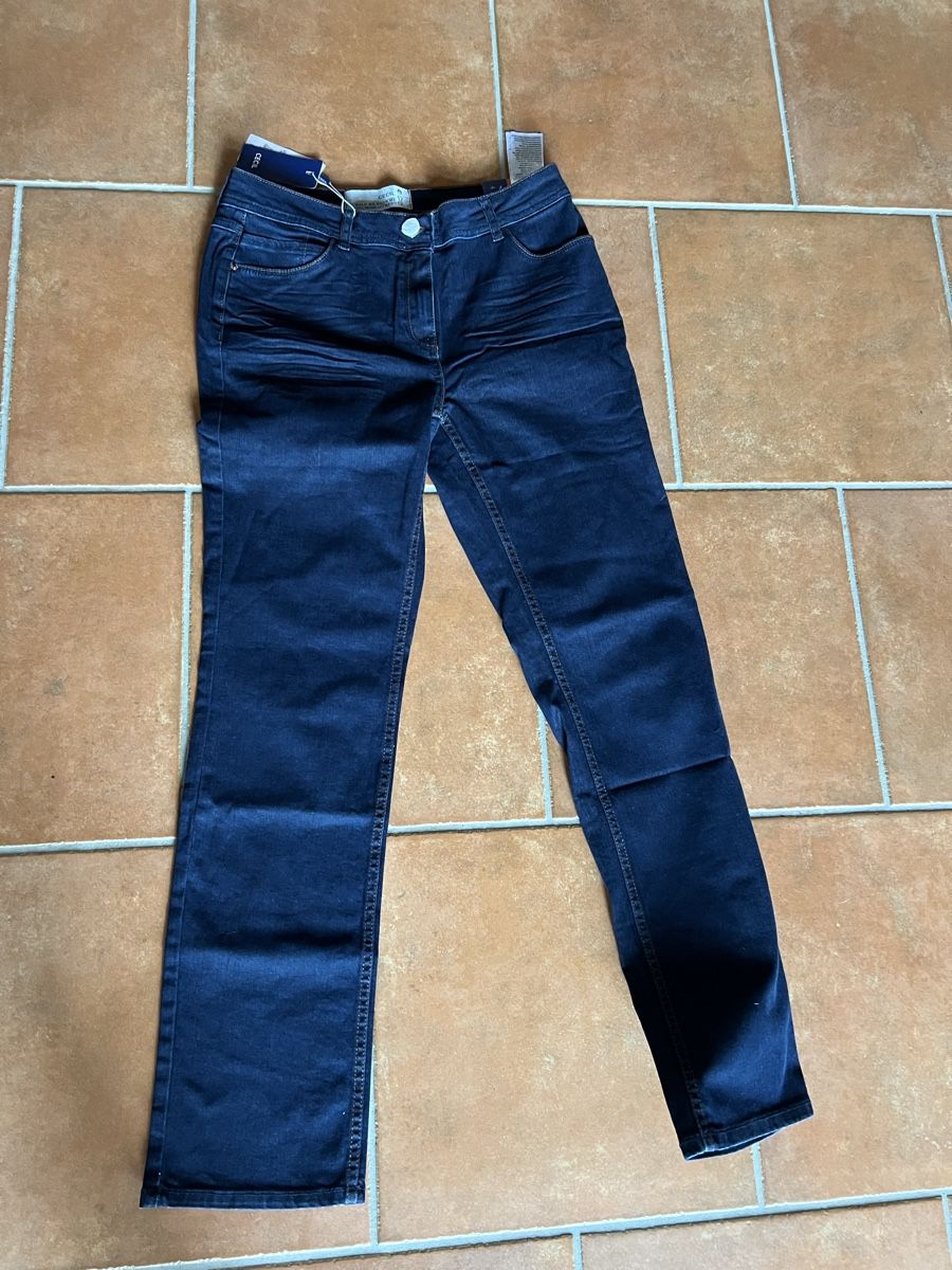 Jeans: Jeans Cecile neu – Nuovo e nell'imballaggio originale da Arboldswil venduto da CJDA 4