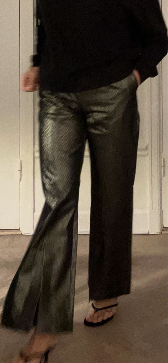 Pantaloni: Karen by Simonsen pants Metallic – Usato da Chêne-Bourg venduto da car_d88h 5
