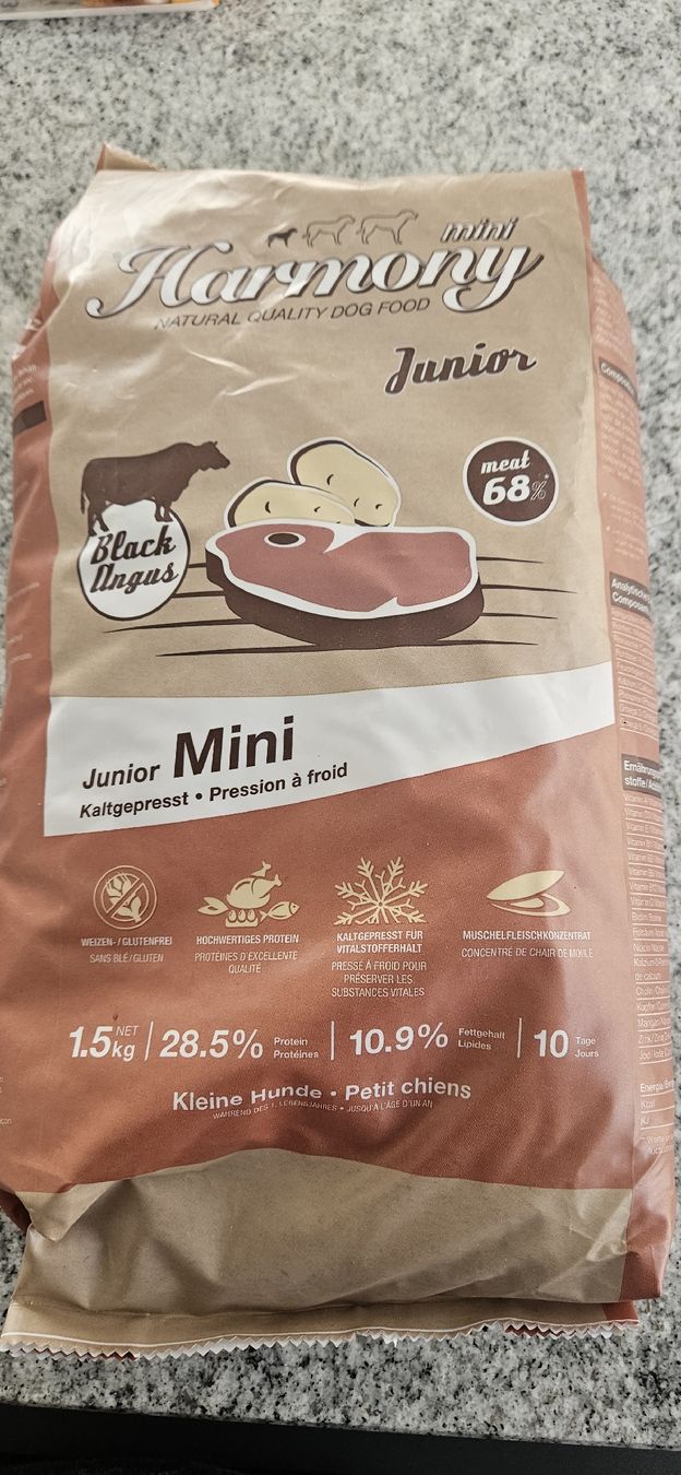 Mangimi: Harmony Junior Mini - Black Angus, 1.5kg, Neu & Original! – Nuovo e nell'imballaggio originale da Egnach venduto da jes_jsx9