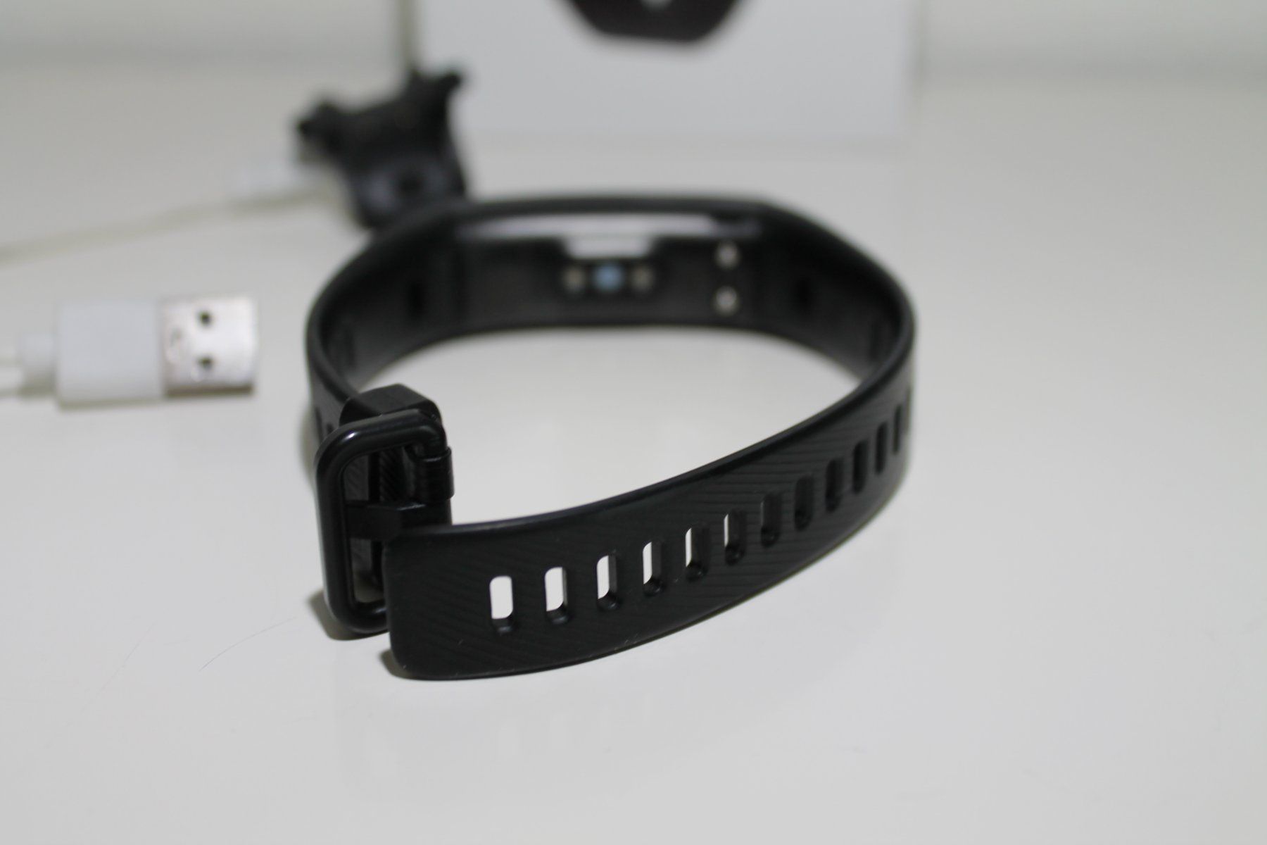 Huawei Smartwatch: Huawei Band 4 Pro 19 mm – Usato da Basel venduto da David25 4