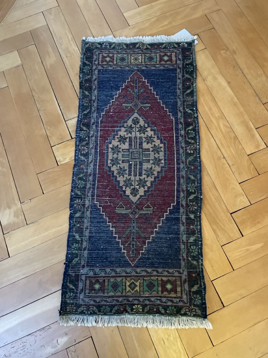 Teppiche: Kleiner Orientteppich Läufer – Gebraucht aus Walchwil von zim_pd6x 1
