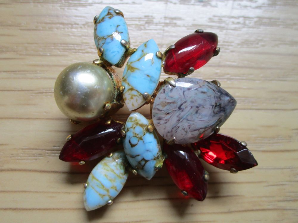 dior brosche vintage