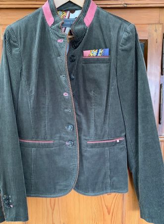 NEU❣️Damenblazer von White Label Gr. 34/36 (grosszügig)