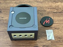 Nintendo Gamecube Gehäuse blau stark verfärbt