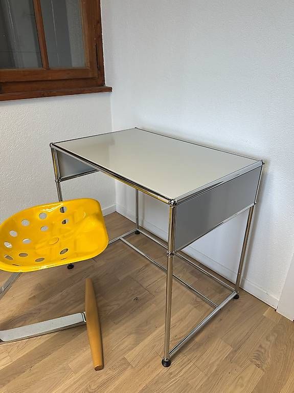 USM Scrivanie: Bureau / Desserte USM Haller en Gris Clair // Ref. AY0432 – Usato da Ravoire venduto da ARKY_s 1