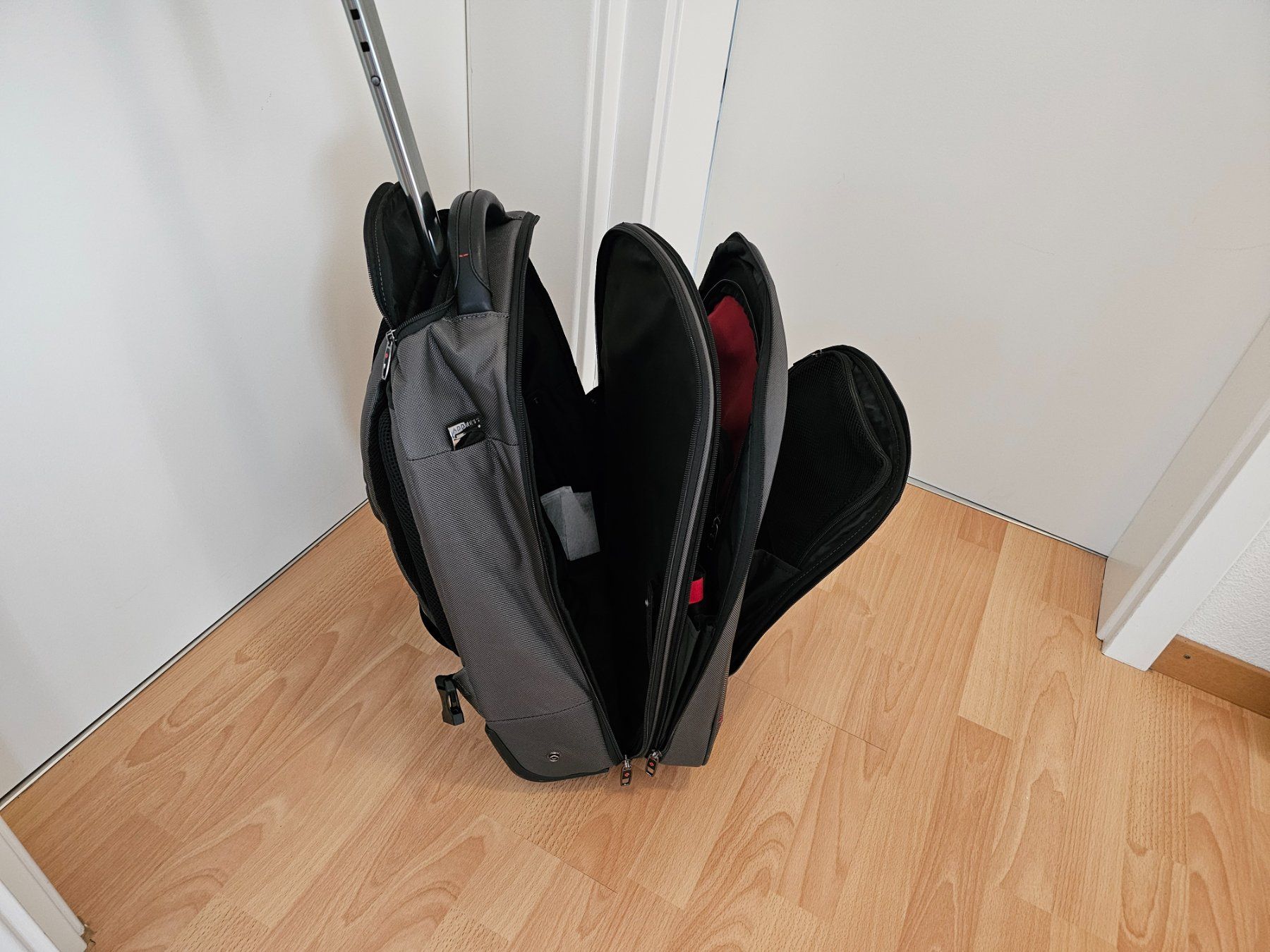 Valises & Sacs: Samsonite Business  Backback mit Rollen – Neuf (Voir description) à Starrkirch-Wil par easygo13 1