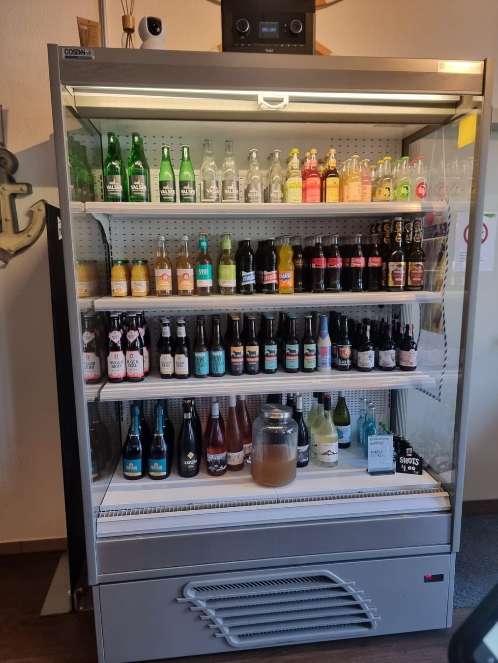 Vitrinen: Kühlvitrine – Gebraucht aus Gunten von Jaecqu