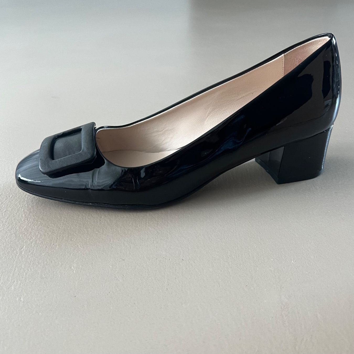 Navyboot Scarpe da donna: NAVYBOOT Pumps 🖤 – Usato da Zürich venduto da ClosetQueen