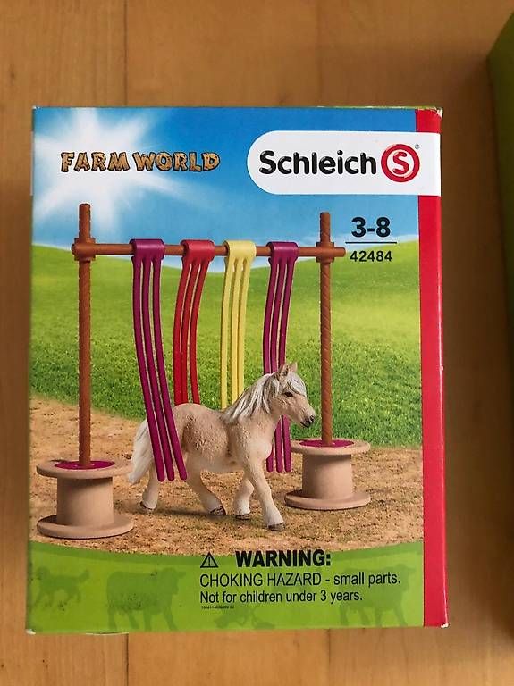 Schleich Jouets: Schleich Farm World Pferd neu – D'occasion à Bern par Buyerbarb