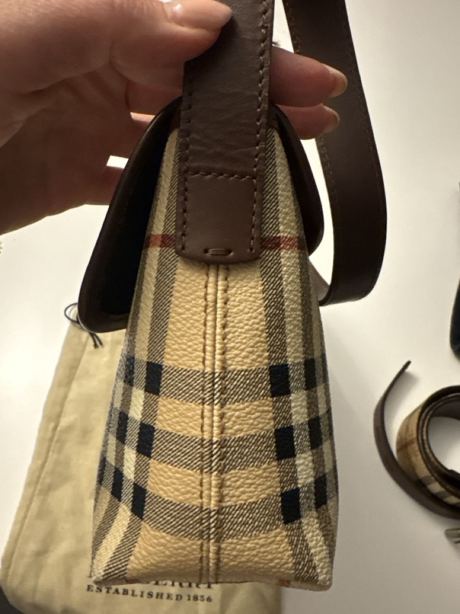 Burberry Borse da donna: Burberry Tasche – Usato da Olten venduto da ier_s8vj 3