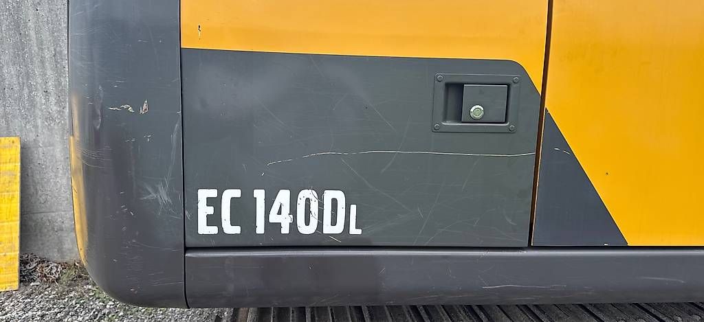 Excavateurs: Volvo Bagger EC 140Dl – D'occasion à Sattel par Timo14 2