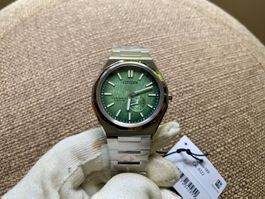 Citizen Zenshin 60 Super Titanium  Small Second New !