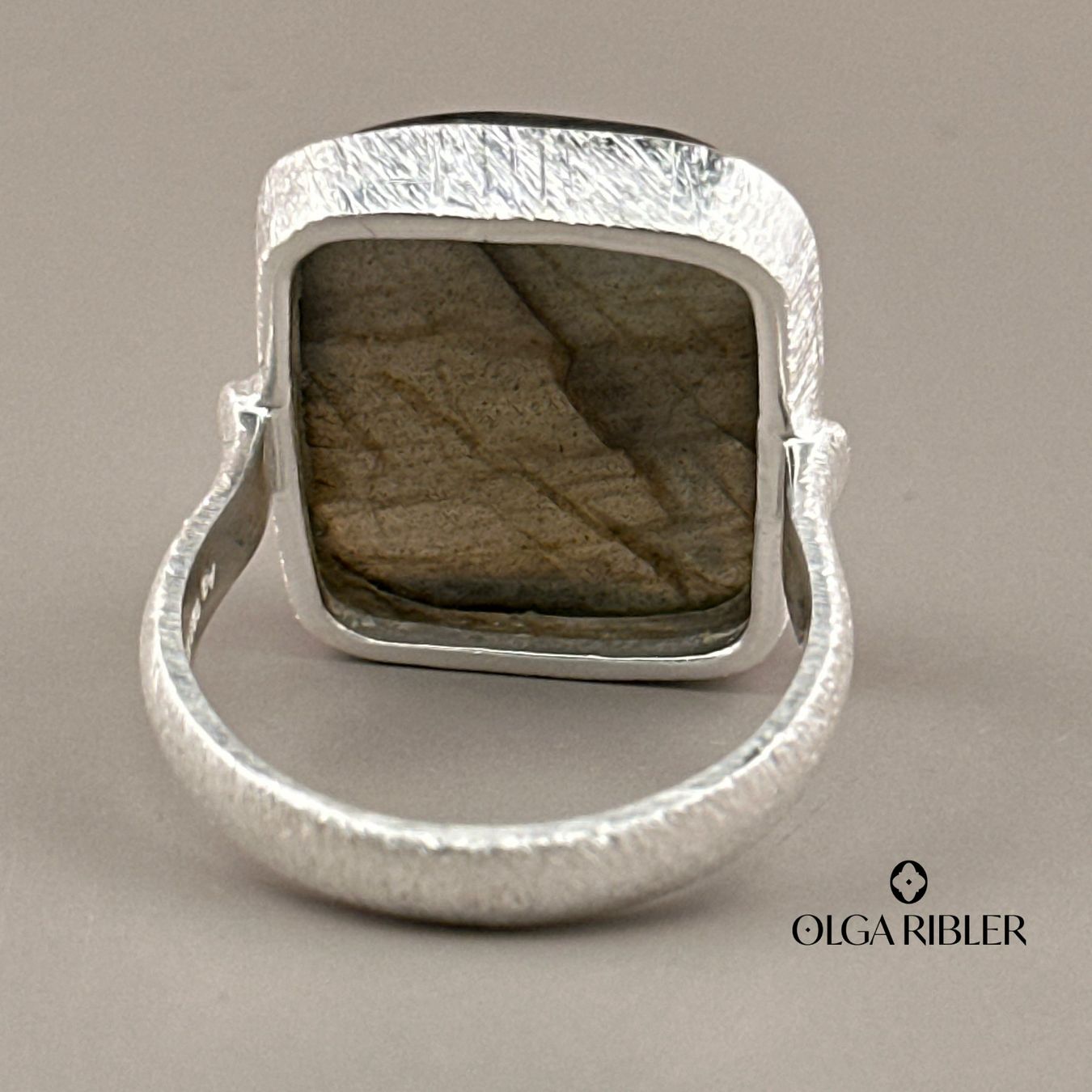 Olga Ribler Anelli: Unikate Silber Ring 925 mit Labradorit Grösse 61 – Nuovo (secondo la descrizione) da Luzern venduto da Schmuckoutlet 3