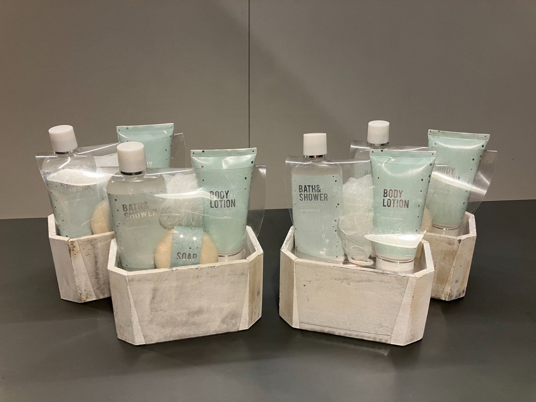 Sonstige Körperpflege: 4St. SB - Ocean Breeze Dusch Sets ab 1.- – Neu (gemäss Beschreibung) aus Lichtensteig von Buy24International