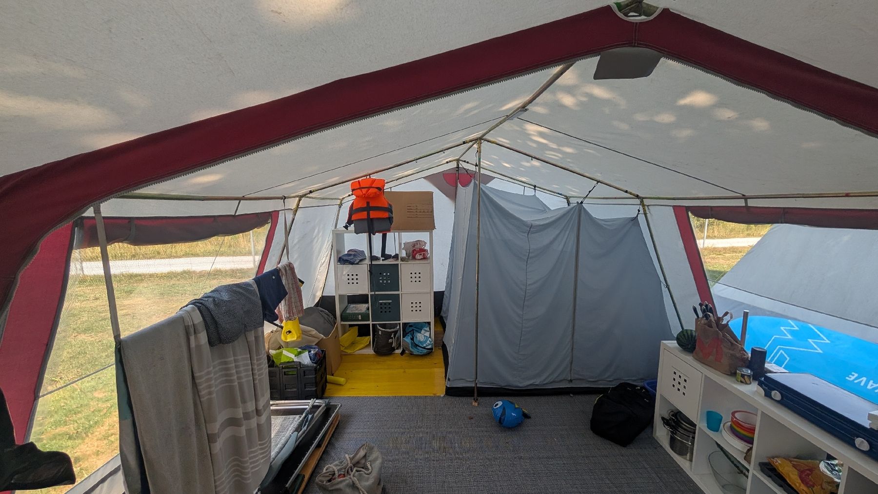 Tentes: Hauszelt DWT Villa 6 – D'occasion à Wald ZH par Sxs13 1
