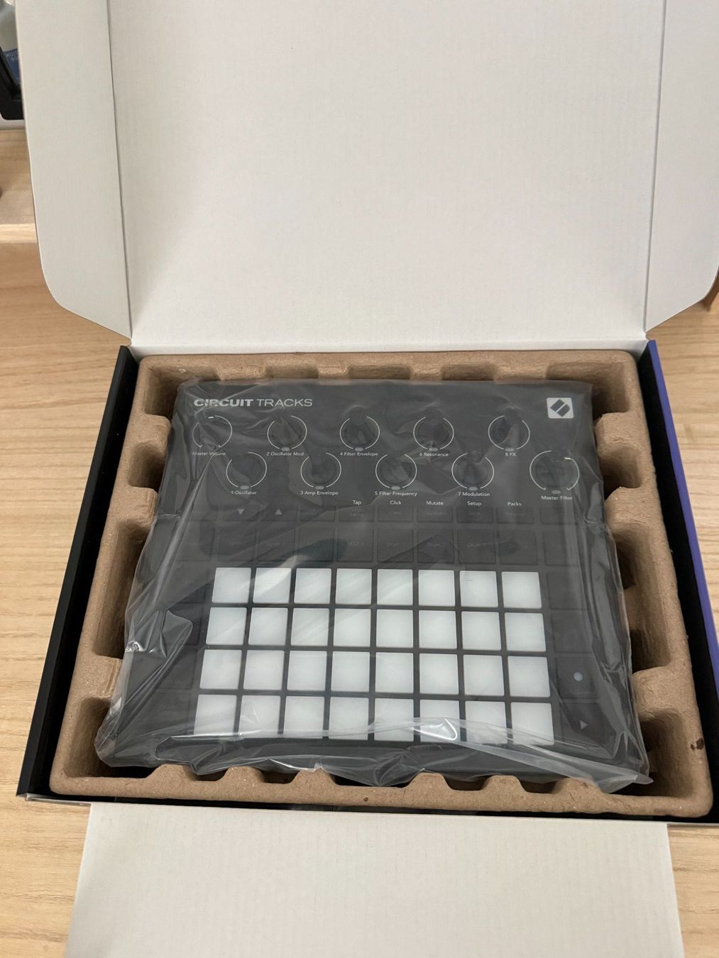 Musikinstrumente: Novation Circuit Tracks – NEU & GARANTIE – Neu (gemäss Beschreibung) aus Glattpark(Opfikon) von gvarga76 3