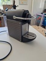 Nespresso Maschine , schwarz/grau -Top Zustand!