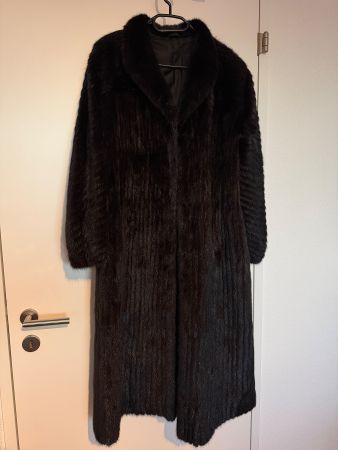 Black Excellent Mink Nerzmantel Pelz Edel - M-L - wie NEU!