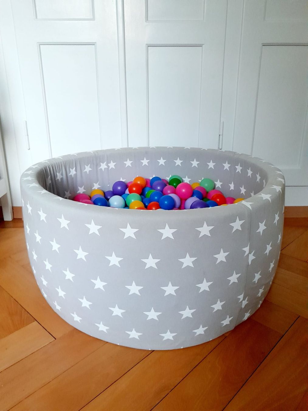 Spielzeuge: Bällebad von Meow – Gebraucht aus zürich von weissingerk 2