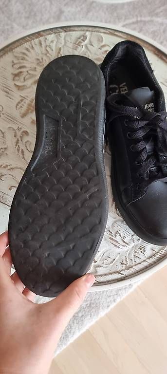 Versace Scarpe da donna: Versace Jeans Couture Damen-Sneaker  Gr. 38 – Usato da Vaduz venduto da has_lbl2 2