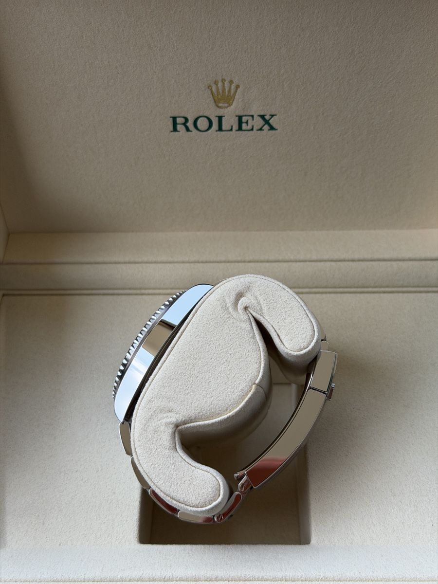 Rolex Orologi: Rolex Submariner Date Fullset 2025 ab 1.- CHF – Nuovo (secondo la descrizione) da Glattpark(Opfikon) venduto da Sonnenzeit99 5