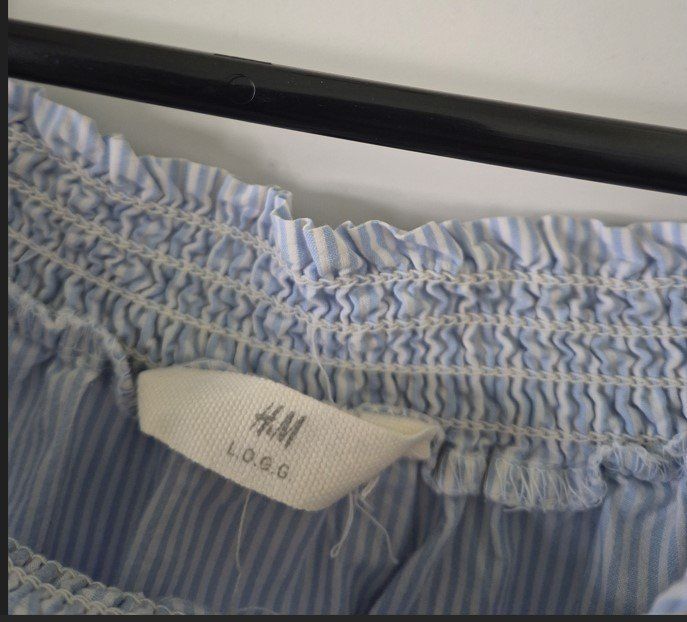 H&M Camicette: Carmenbluse mit 3/4-Ärmeln H&M – Usato da Morschach venduto da mar_bf7l 7