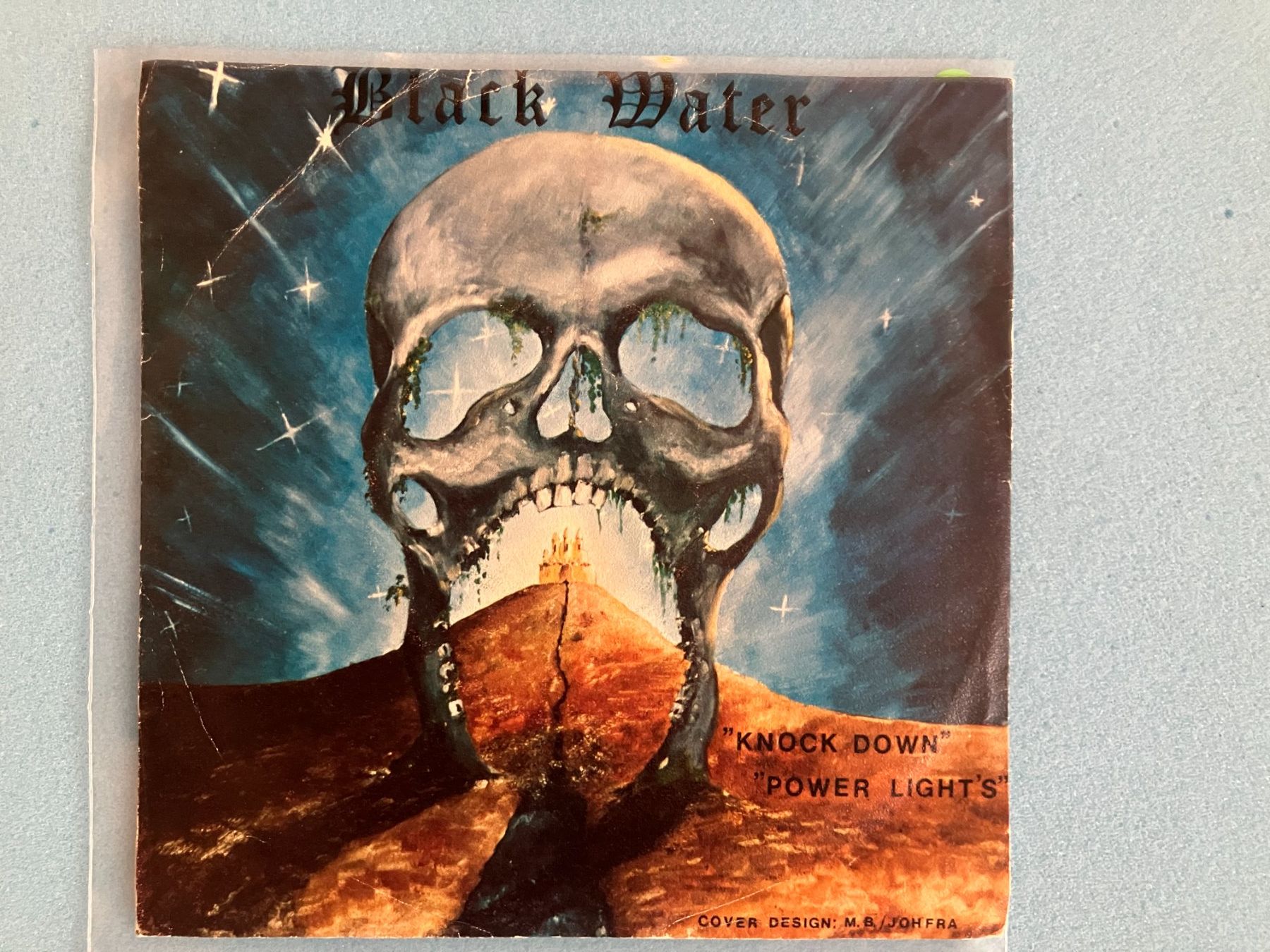 Dischi in vinile: Black Water – Usato da Aarwangen venduto da Jukebox3