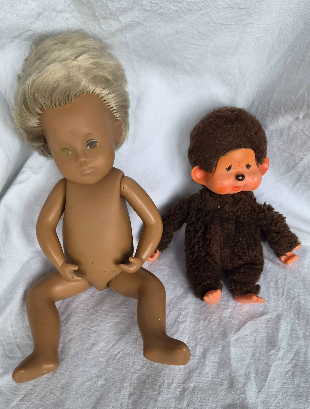 Sasha Morgenthaler Puppen: Sasha-Puppe und Monchhichi-Puppe – Gebraucht aus Horriwil von Hibiskus73